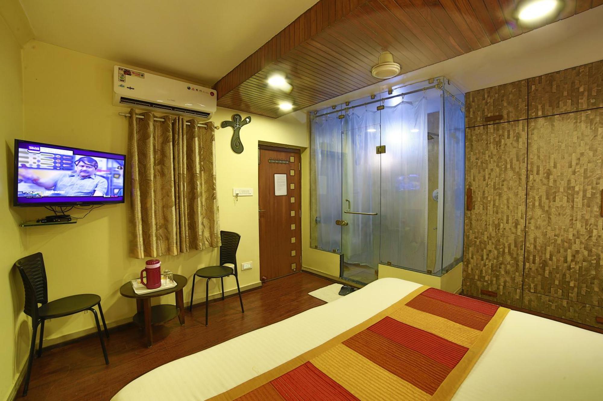 Shaleen Elegance Homestay Nakki Lake 400 Meters Mount Âbû Extérieur photo